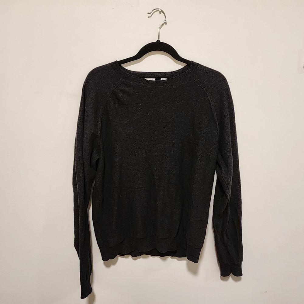 Men's sweater